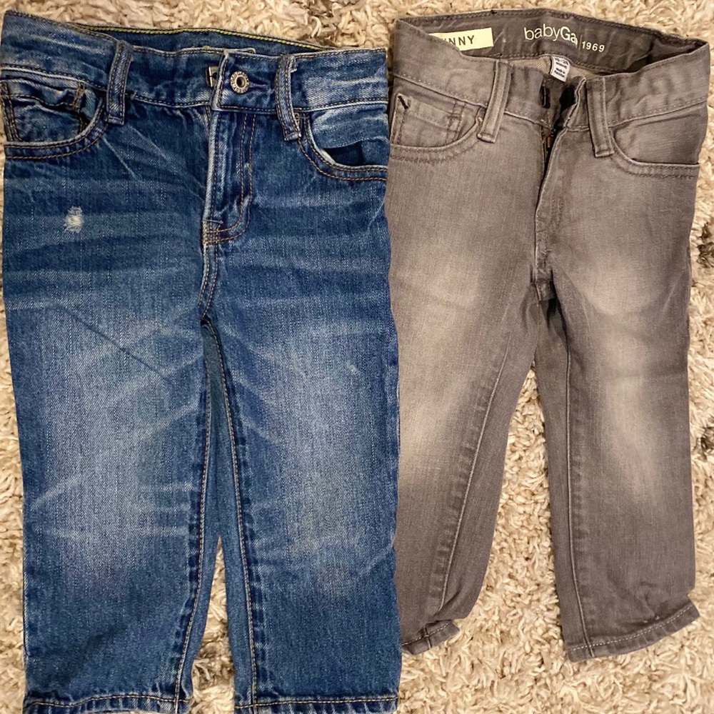 Bundle of 2 babyGap Jeans 18-24months